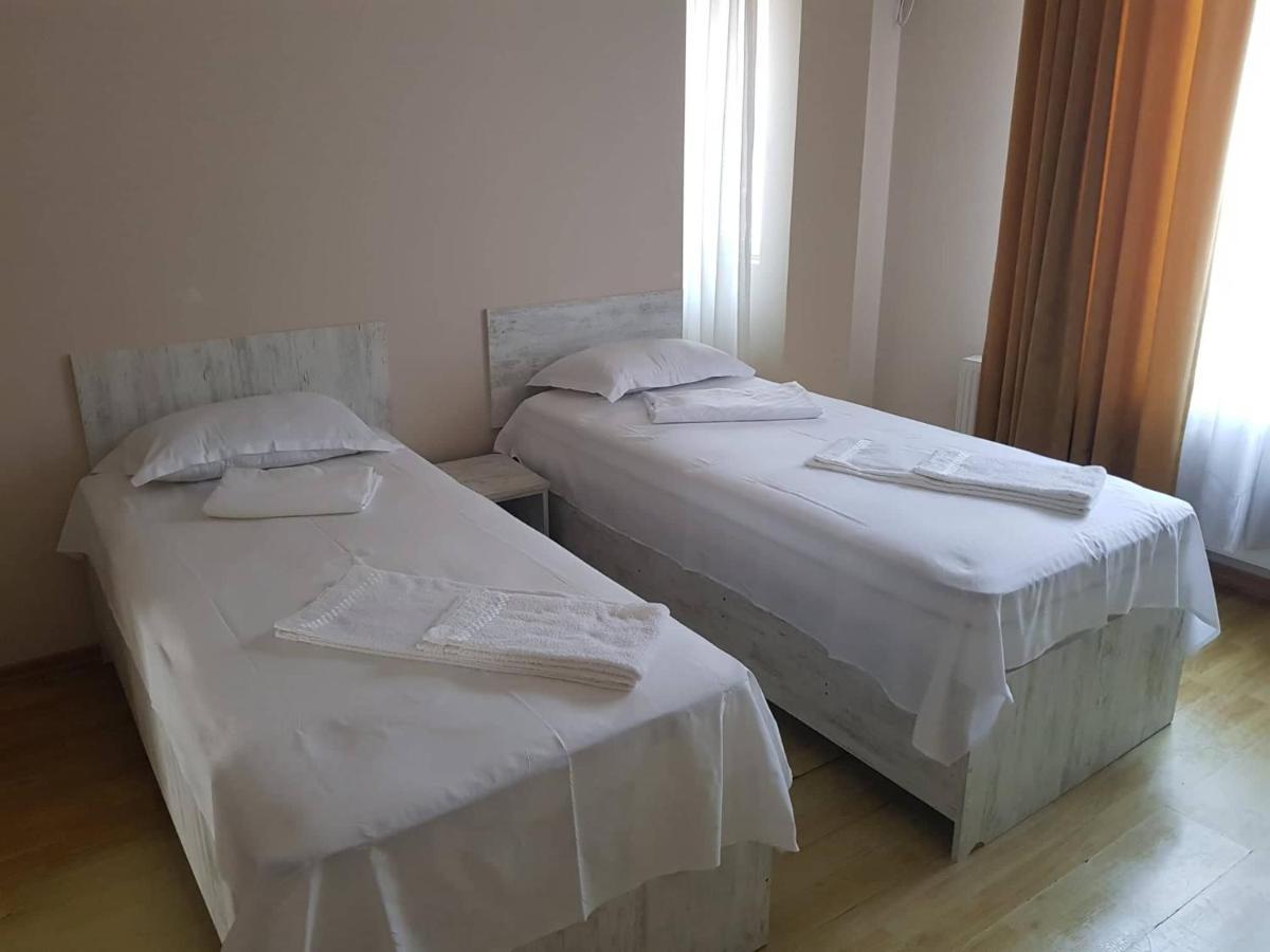 Prime Hotel Batumi Bagian luar foto