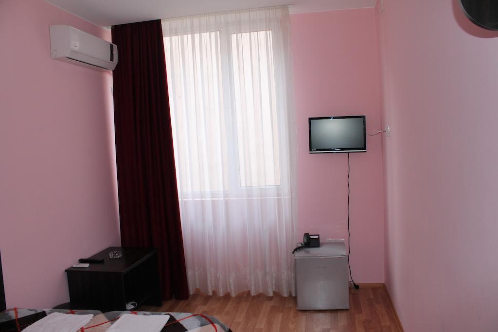 Prime Hotel Batumi Bagian luar foto